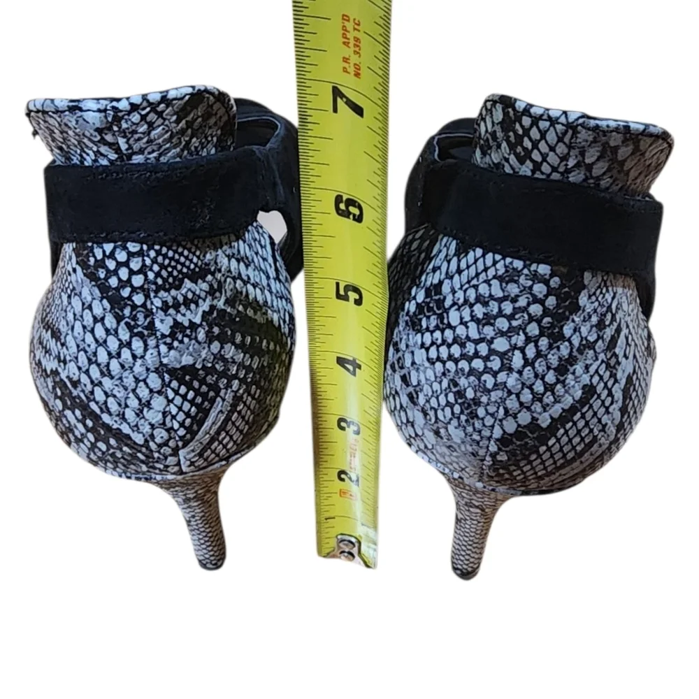 White House Black Market Women’s Heels – Size 7.5M - Picture 3 of 10
